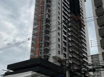 Apartamento de 2 quartos, Curitiba · Apartamento 66m² uma vagacentro novo andar alto face oeste/norte
