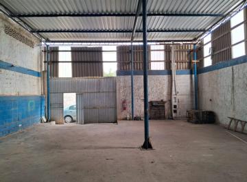 Galpão a venda Lagomar/Engenho da Praia · Galpão 200 m2 incluso 2 apartamentos, totalmente legalizados