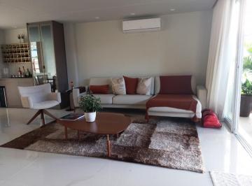 Sala 2 · Casa Decorada em rua fechada em Vilas do Atlântico, piscina, espaço gourmet
