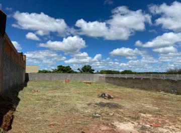 Terreno · 230m² · OPORTUNIDADE ÚNICA!