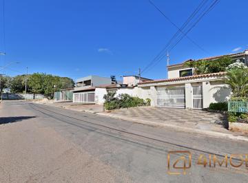 Casa de 5 quartos, Taguatinga · TAGUATINGA NORTE QNG 6  - CASA - COM 5 QUARTOS SENDO 3 SUÍTES - GARAGEM