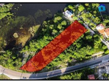 7f7dae83a567a21302ac1bff09c3bef5aa50998d · Área com vista para reserva ambiental!
