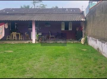 Foto 02 · Imperdível: Casa à venda em Itanhaém-SP, bairro Santa Júlia, 1 quarto, 1 banheiro, 8 vagas de garage