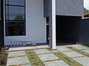Casa de 3 quartos, Bertioga · Casa nova e aconchegante: 3 dormitórios e 3 vagas de garagem para o seu conforto