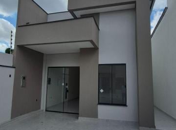 Casa de 3 quartos, Manaus · CASA COM 3 QUARTOS Á VENDA EM CONDOMINÍO FECHADO.