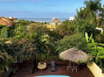 621e05dcbb1b128c8d8c559174180e57312ca185 · Casa com 4 dormitórios à venda, 325 m² por R$ 3.490.000,00 - Praia Brava - Florianópolis/SC
