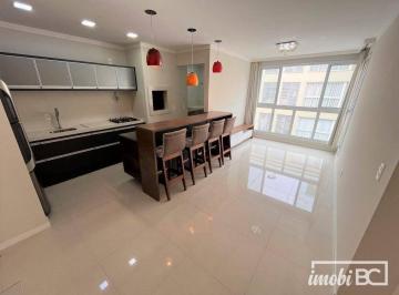 Living · Apartamento com 2 dormitórios à venda, 68 m² por R$ 990.000,00 - Nações - Balneário Camboriú/SC