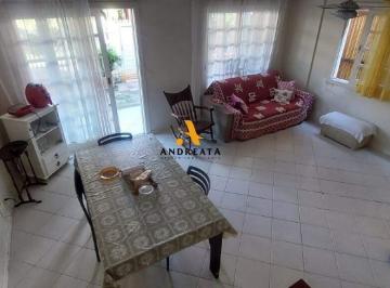 Casa · 130m² · 5 Quartos · 2 Vagas · Venda de Casa em Condomínio com 5 quarto(s), 4 suíte(s), 130 m², por R$ 695 mil, no condomínio Vered