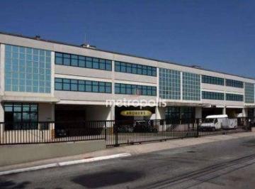Faixada · Galpão para alugar, 1500 m² por R$ 66.806,01/mês - Tamboré - Barueri/SP