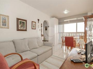 Apartamento · 61m² · 2 Quartos · Apartamento com 2 quartos à venda em Cristal - RS