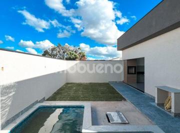 jwyuuq2nju3mzhjmdyxnjfi_md · Casa térrea, com 3 quartos sendo 1 suíte, localizada no Pq. Serrano. R$720.000