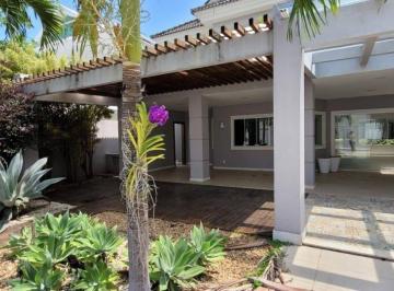 Casa · 518m² · 6 Quartos · 2 Vagas · Casa de condomínio com 6 quartos, 518m² em Rio de Janeiro, barra da tijuca