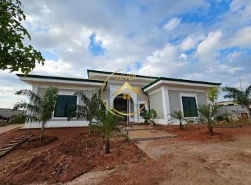 Casa · 450m² · 4 Quartos · 6 Vagas · Casa à venda e para locação em Campinas, Vila Brandina, com 4 suítes, com 450 m²