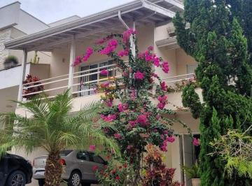 Casa · 247m² · 4 Quartos · 2 Vagas · Casa a venda com quatro dormitórios sendo duas suítes no Condomínio Vila di treviso em Vinhedo/SP