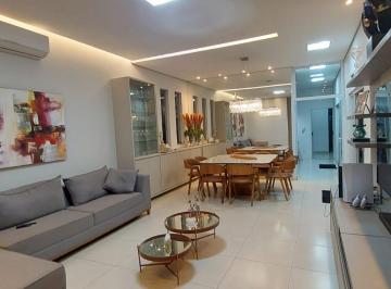 0de62a0873af4fd5adb3c3d26cd9382a.jpeg · Casa para Venda em Uberlândia/MG - 3 Dorm. 270 m2 Área Útil