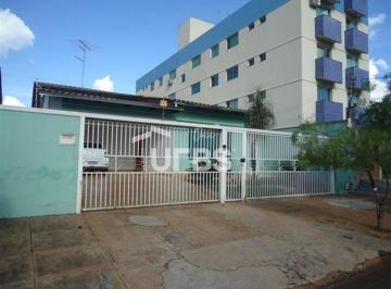 Casa de 4 quartos, Goiânia · CASA TERREA 238,83MT 4 SUITES SETOR JARDIM AMERICA