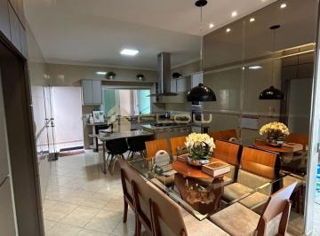 Foto 01 · Casa, Alto Umuarama, Uberlândia, MG