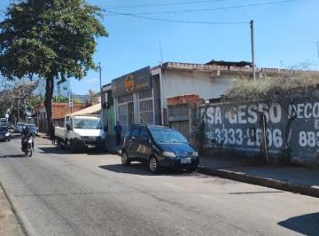 96824_30-1_160617.jpg · CASA EM PONTO COMERCIAL