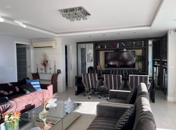 4 · Casa Residencial de 5 dorms no bairro João Paulo