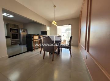 Casa · 149m² · 3 Quartos · 2 Vagas · Casa Duplex com excelente mobília para venda em Caldas Novas