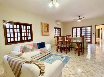 2ba221d90d0564b2d93895df8af2f7c7.jpg · Casa com 4 dormitórios à venda, 240 m² por R$ 960.000,00 - Jardim Itália - Cuiabá/MT