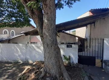 Foto 01 · Casa à venda em Sorocaba-SP: 2 quartos, 1 sala, 2 banheiros, 80,00 m² na Vila Jardini. Venha conferi
