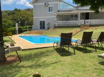 Foto 01 · Chácara de luxo em condomínio: 4 quartos, 4 suítes, 2 salas, 5 banheiros, 5 vagas, 320m² em Indaiatu
