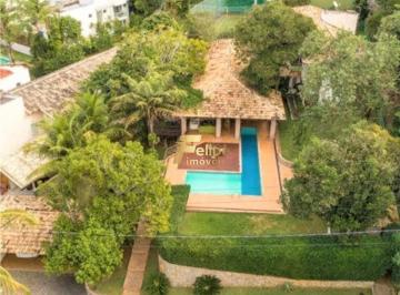 Foto 01 · Vende Casa Duplex em Condomínio de Luxo em Guarapari, situado no condomínio mais exclusivo do Estado