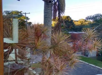 Casa · 230m² · 3 Quartos · 2 Vagas · Casa - Condomínio Cantegril