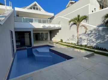 Casa de 5 quartos, Rio de Janeiro · Locação na Barra - Casa Triplex - 5 suítes sendo uma no primeiro pavimento!