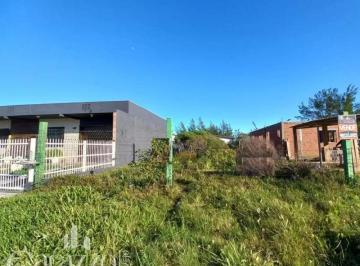 Apartamento · Terreno plano a duzentos e cinquenta metros do mar