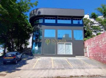 8f66bfa9e570572f07301e57004bcbc75d87cb60 · Prédio comercial com vista mar à venda no bairro Estreito.