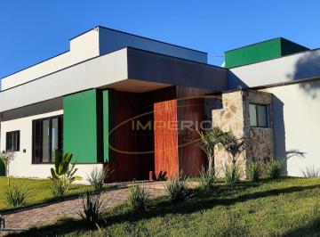 Casa de 3 quartos, Paranapanema · Linda casa com ampla vista para o campo, no Riviera de Santa Cristina XIII