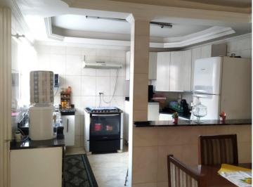 Casa de 3 quartos, Mogi das Cruzes · Excelente Sobrado a venda CRECI: 39528-J