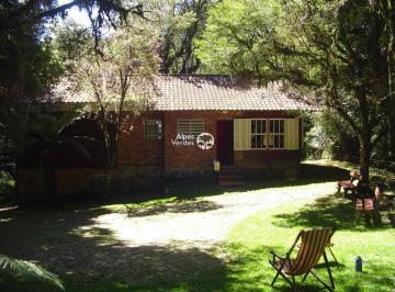 Casa · 2m² · 2 Quartos · 2 Vagas · Vende-se casa com 2 dormitorios e terreno de 2.700m² em Canela a 5 minutos da Catedral de Pedra
