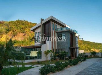 Casa · 420m² · 3 Quartos · 4 Vagas · Casa alto padrão em condomínio fechado à venda, mobiliada, com 3 suítes, 4 vagas, Bairro Ressacada,