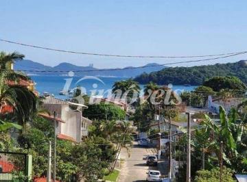 Casa · 384m² · 4 Quartos · 2 Vagas · Casa mobiliada à venda, a 250m do mar, 4 quartos, 2 vagas, , área de festas e piscina, Centro, Porto