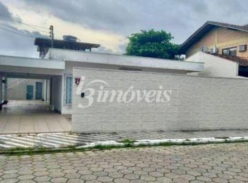 Casa · 153m² · 3 Quartos · 2 Vagas · Casa à venda, 3 quartos sendo 1 suíte, 2 vagas, Bairro São João, Itajaí-SC