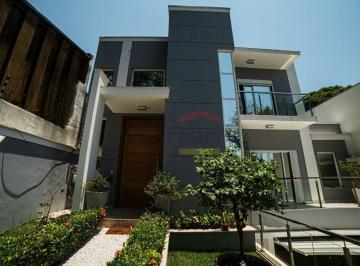 Casa · 375m² · 3 Quartos · 7 Vagas · CASA PARA VENDA NO JARDIM TREMEMBE.