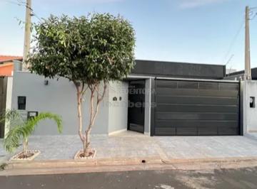 Casa · 200m² · 3 Quartos · 3 Vagas · Ótima Casa Residencial para Venda - 3 Dormitórios / Flórida Park