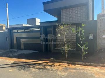 Casa · 200m² · 3 Quartos · 2 Vagas · Maravilhosa Casa Residencial na Zona Leste para Venda - 3 Dormitórios / SetValley I