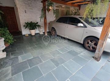 Casa · 165m² · 3 Quartos · 3 Vagas · Casa de Vila à Venda Planalto Paulista 3 Dormitórios, 3 Vagas Paralelas, Quintal