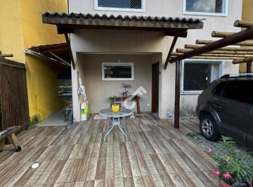 Foto-0 · ABRANTES, Estrada do Coco. Duplex com ENERGIA SOLAR, 2 quartos sendo 1 suíte, 104,03m² de área total