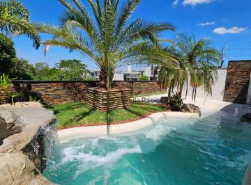 b9d4c510023d32602f26d00a48f004dd1a81c08c · Sobrado com 4 dormitórios à venda, 256 m² por R$ 2.700.000,00 - Condomínio Jardins Di Roma - Indaiat