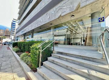 457907_igG82u896z27YCvS6a7nw_4579076585e2aa9701c.jpg · Loja comercial com 370 m²