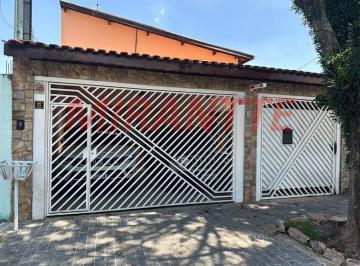 676bacee6535ec0faffb2bb0979d6e38.jpg · Casa terrea de 266m² com 4 quartos