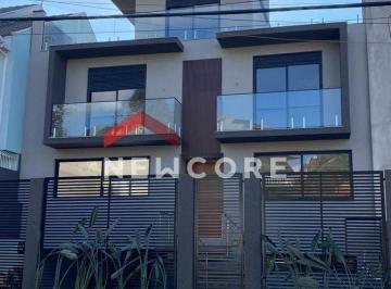 Casa · 215m² · 4 Quartos · 2 Vagas · Sobrado em Rua José Martinho Lissa - Mossunguê - Curitiba/PR