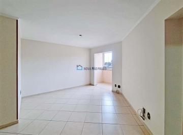 Apartamento · 70m² · 3 Quartos · 2 Vagas · Apartamento à venda, com 70 m², 3 dormitórios, 1 suíte, 2 vagas, próximo ao metrô Conceição