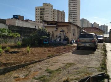 Casa · 93m² · 5 Quartos · 6 Vagas · Terreno Vila Gumercindo. 10x42m. 5 Kitnets.
