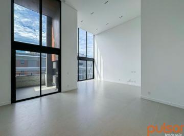Apartamento · 170m² · 4 Quartos · 2 Vagas · Apartamento totalmente mobiliado, equipado e decorado Alto Padrão em Jurerê, Florianópolis/SC
